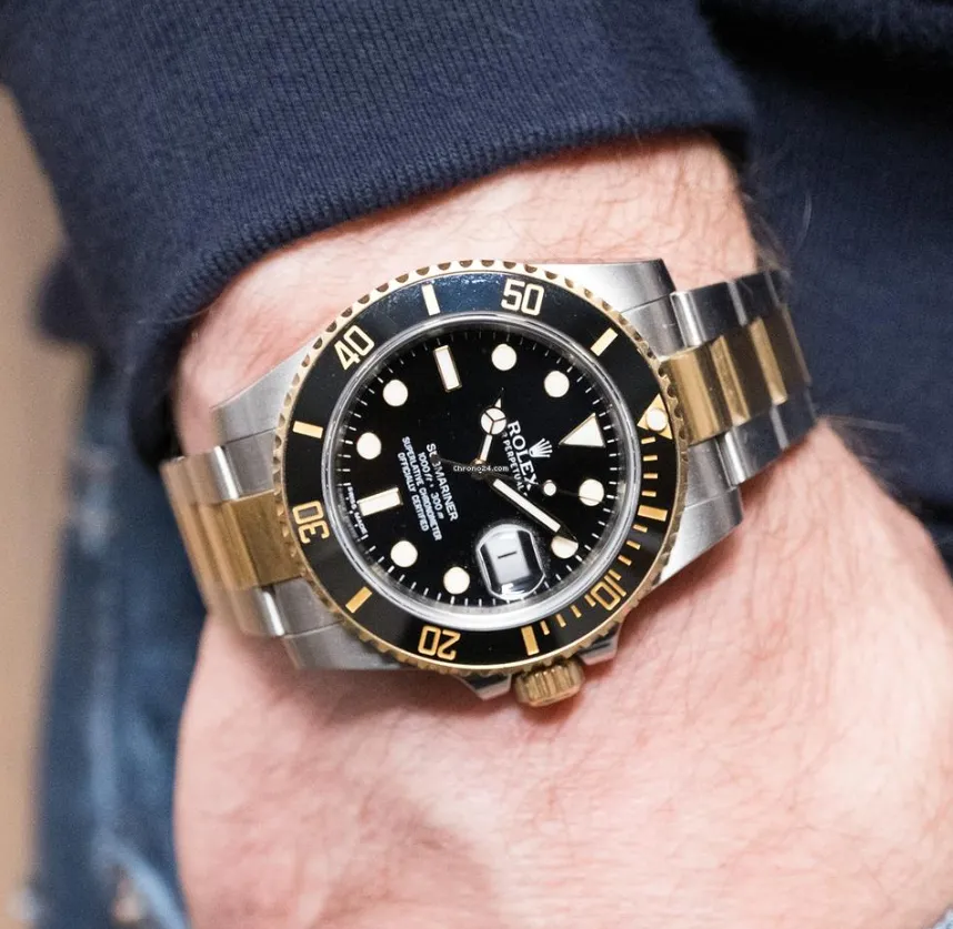Reloj Submariner Negro Dorado 40 Mm Acero/oro H Reac Plateado Y Dorado Negro Con Toques Dorados Negro - Image 2