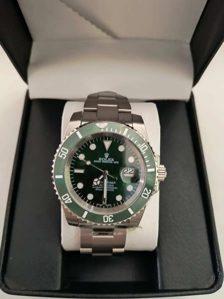 Reloj Rolex Submariner Hulk 40 Mm Acero Hom Reacon Plateado Verde Esmeralda Verde Esmeralda